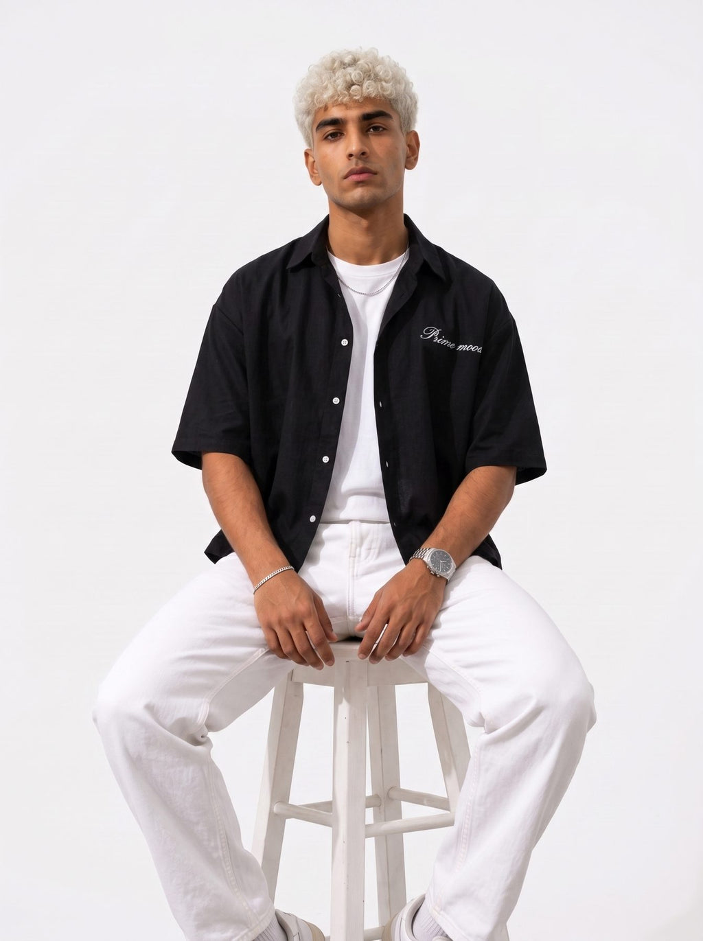 Prime mood Shirt Black – male seated front view